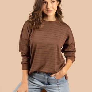 Buzo color café con rayas 105190