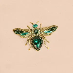 Prendedor de avispa color verde 105661