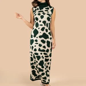 Vestido largo color verde con tejido de manchas 106058