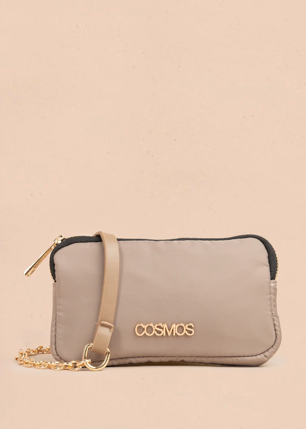 Porta celular color beige con cadena 106970