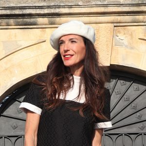 BOINA PARISINA BLANCA