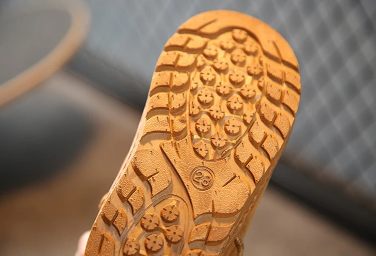 Botas tipo Ugg niña - Imagen 3